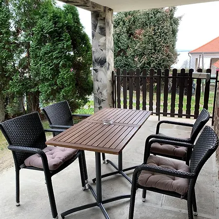 Apartment Nova Badacsony Badacsonytomaj